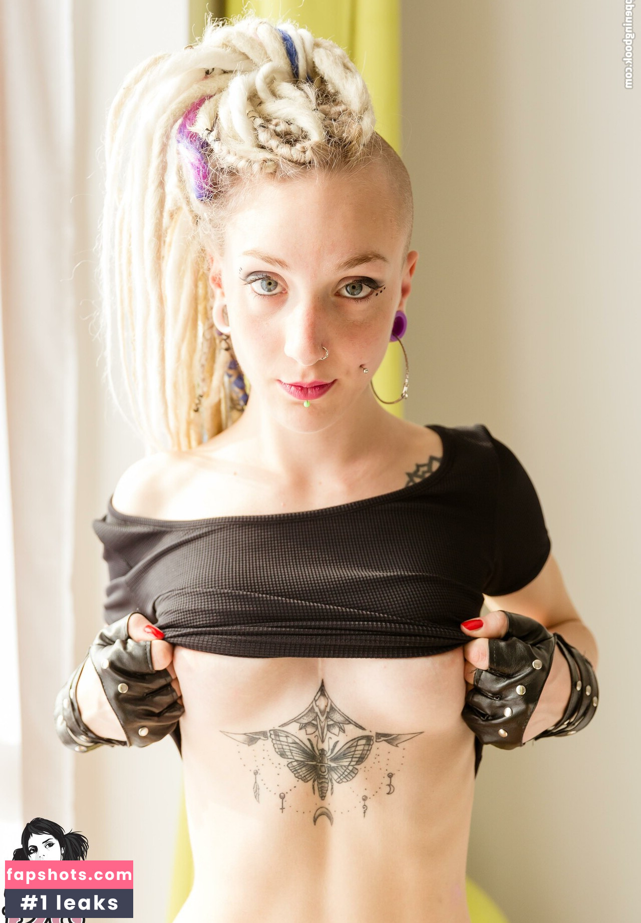 Saravibes gallery photo #15