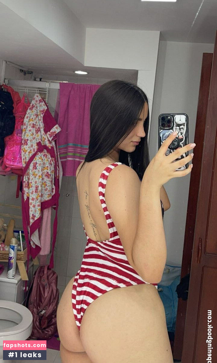 Saray Guzman gallery photo #7