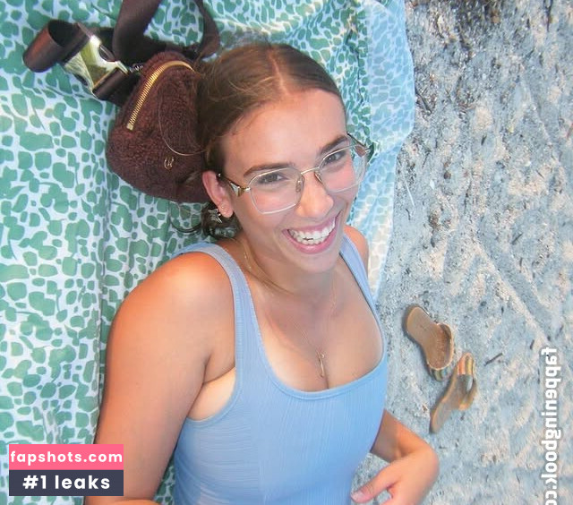 Sarina Hunt gallery photo #12