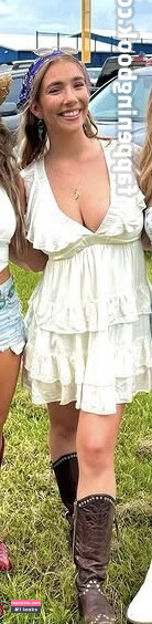 Sarina Hunt gallery photo #13