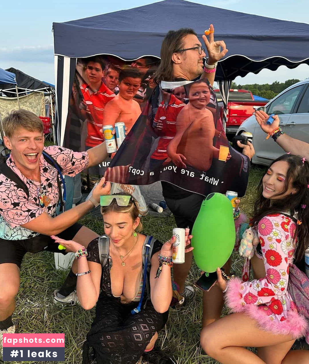 Sarina Hunt gallery photo #24