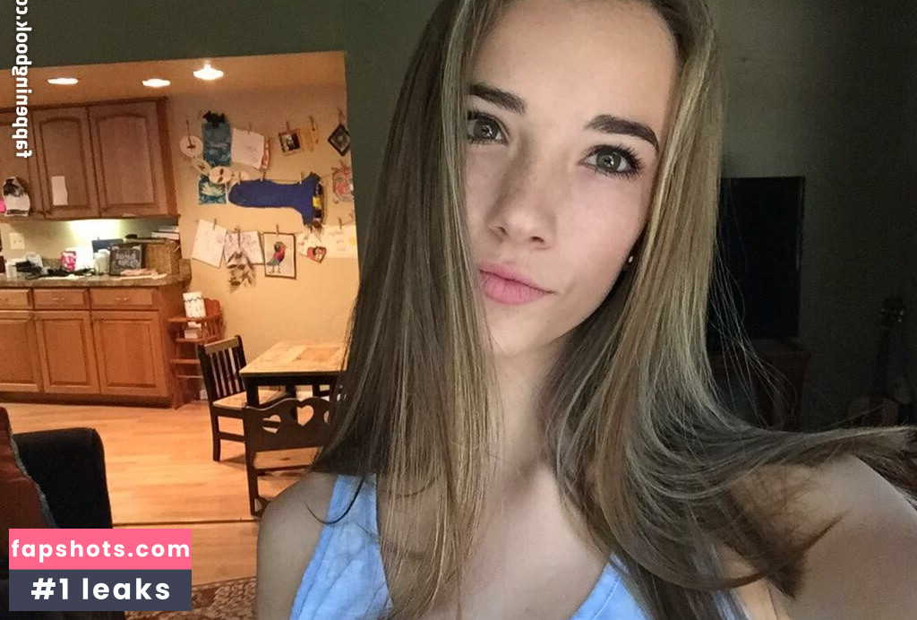 Sarina Hunt gallery photo #36