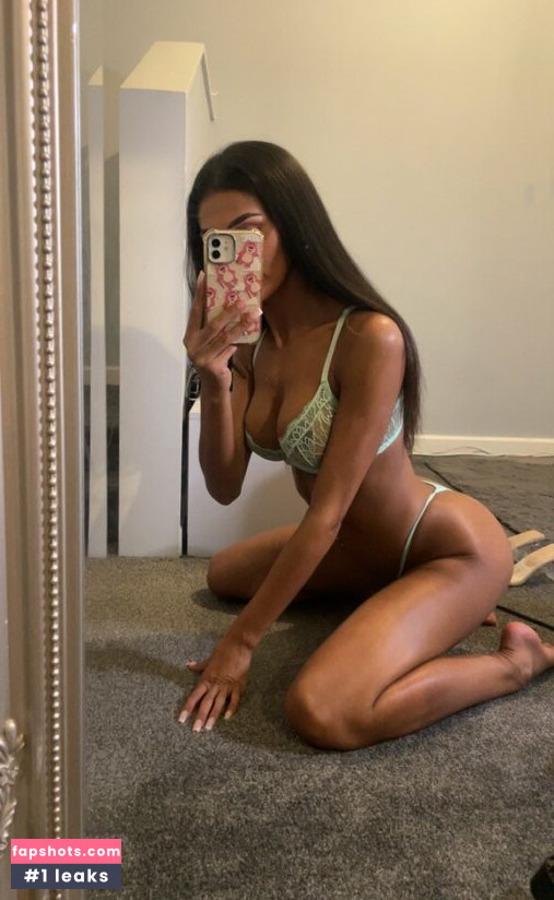 Sarina Jasmine Filtración Desnuda OnlyFans Foto #14 - Fapshots