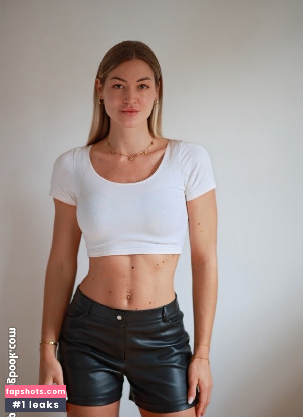 Sarina sarina_mdrc gallery photo #17