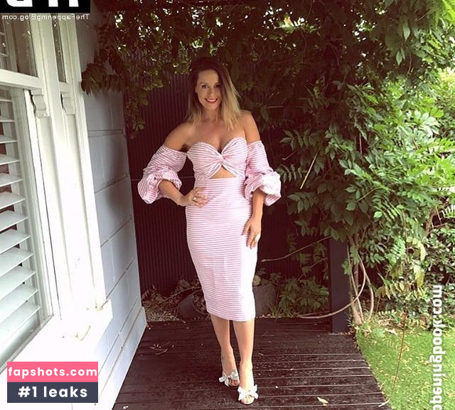 Sarita Stella gallery photo #4