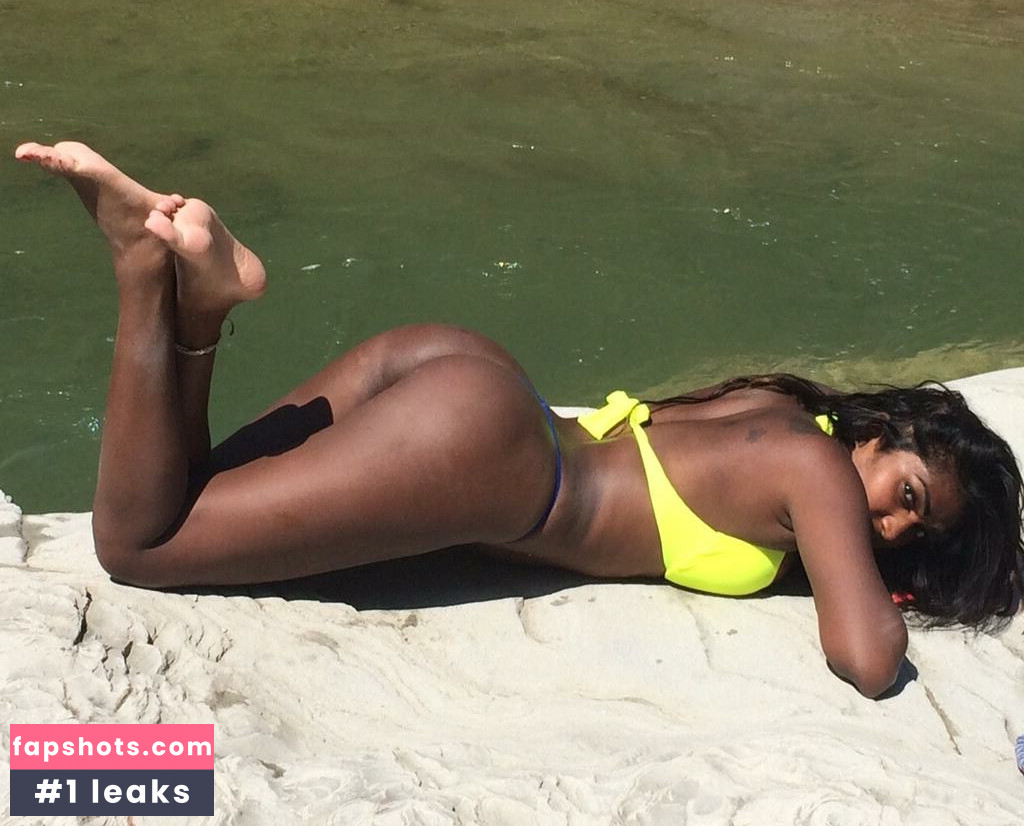 Saritha Olivieri Nude Leaks OnlyFans Photos #20 - LeakJerk