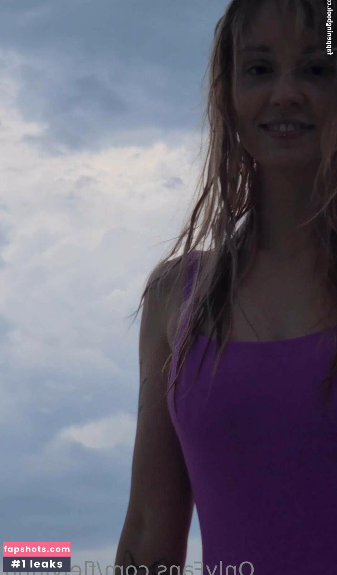 Sasa gallery photo #124