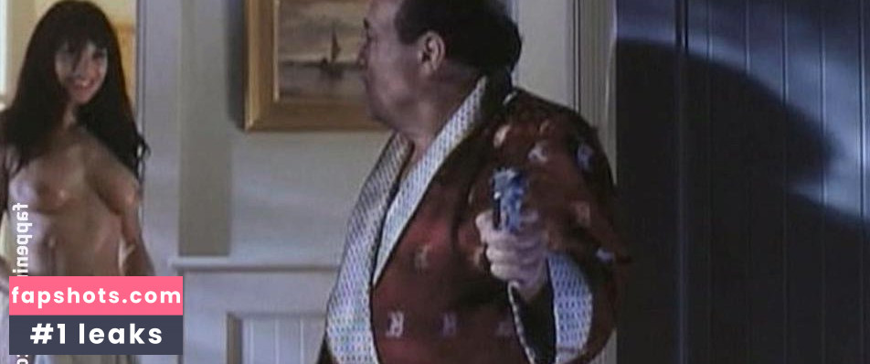 Sascha Knopf Nude Leaks OnlyFans Photos #3 - LeakJerk