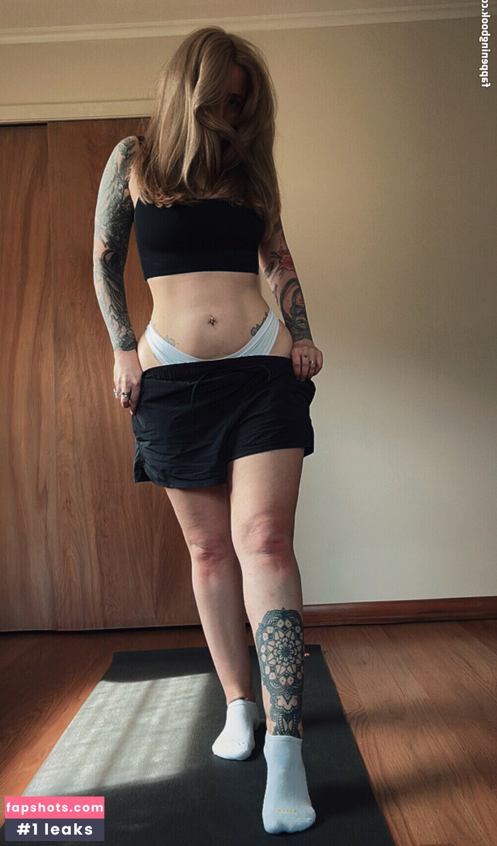 Sash Suicide gallery photo #11