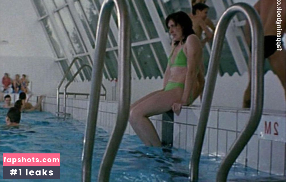 Sasha Andres gallery photo #7