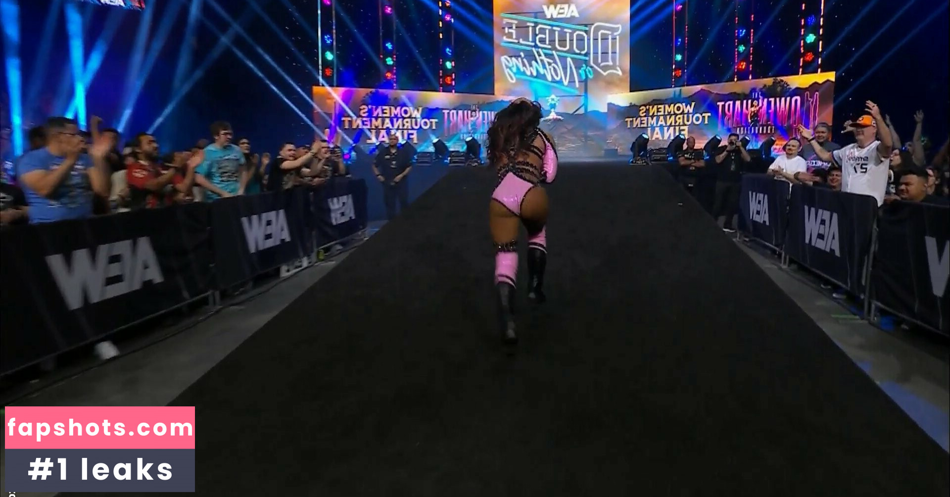 Sasha Banks gallery photo #112