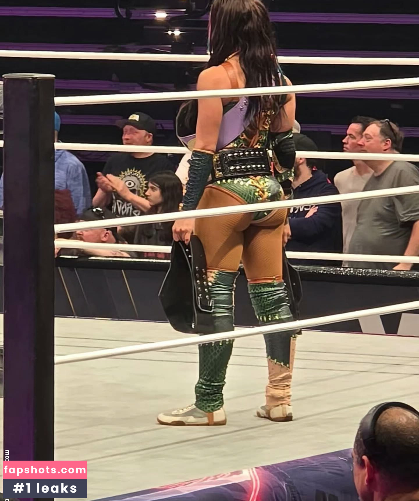 Sasha Banks gallery photo #133