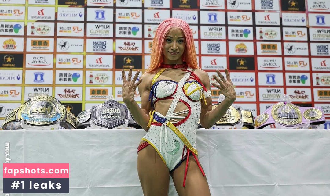 Sasha Banks gallery photo #165