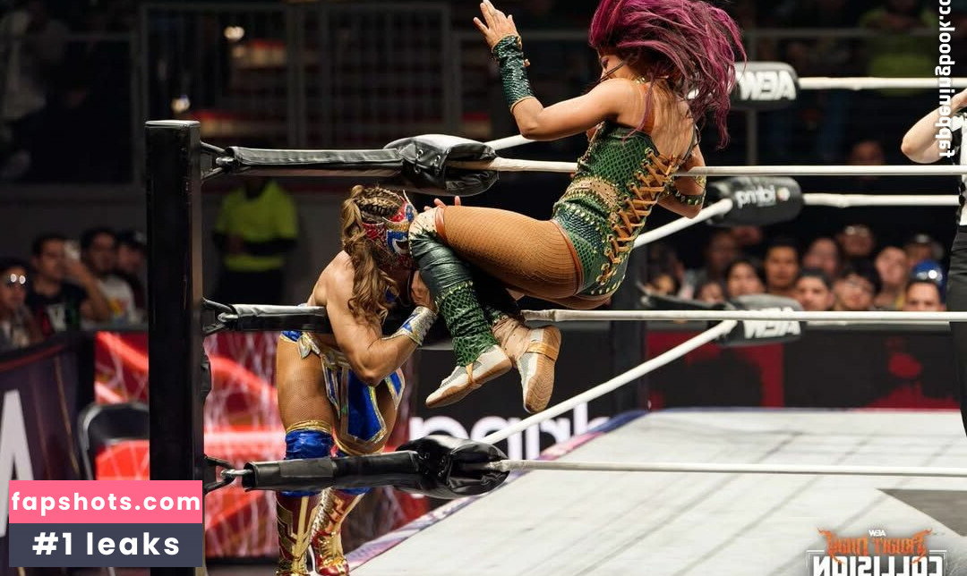 Sasha Banks gallery photo #3