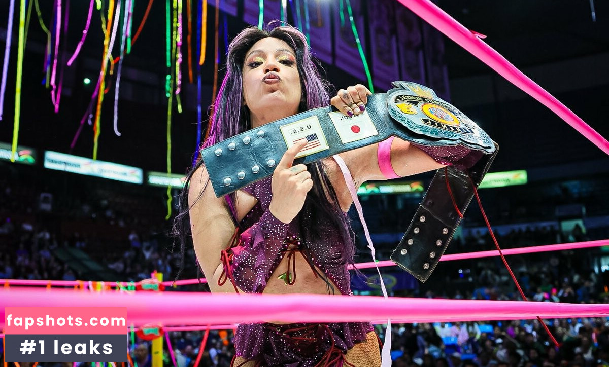 Sasha Banks gallery photo #24