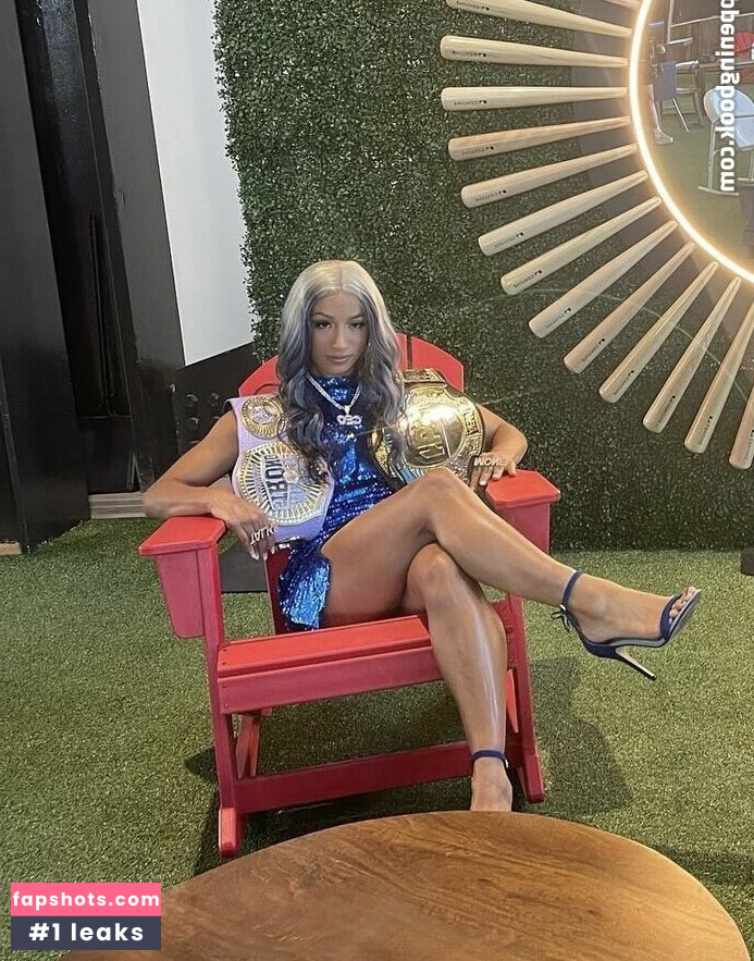 Sasha Banks gallery photo #256