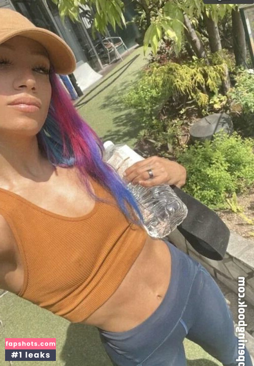 Sasha Banks gallery photo #274