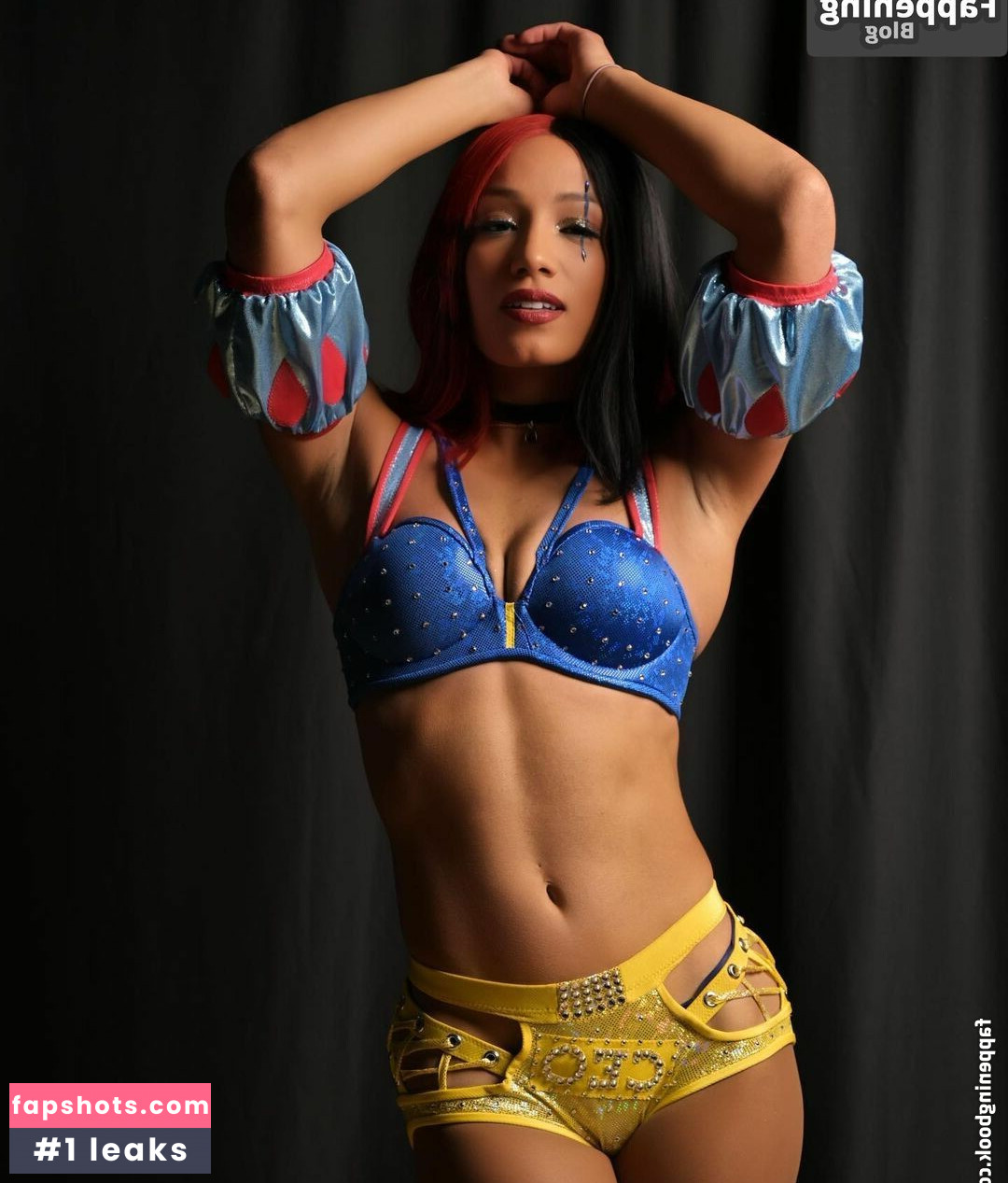 Sasha Banks gallery photo #275