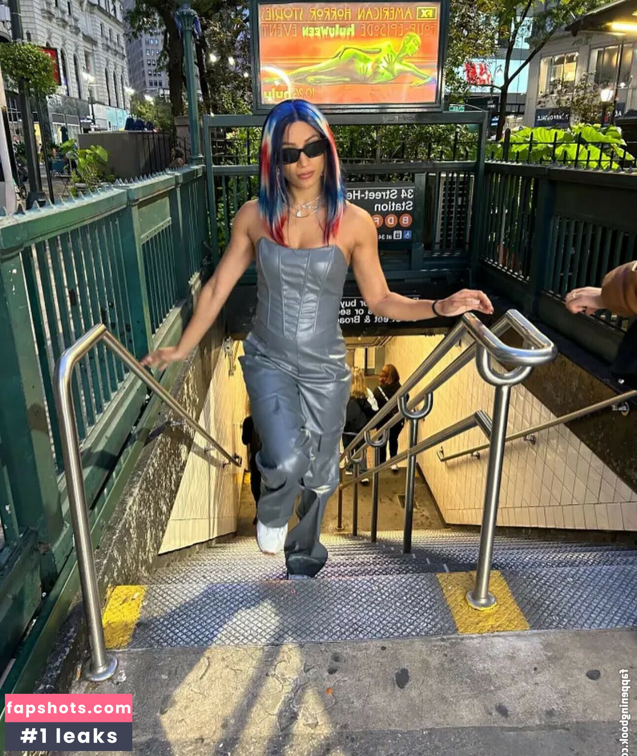 Sasha Banks gallery photo #299