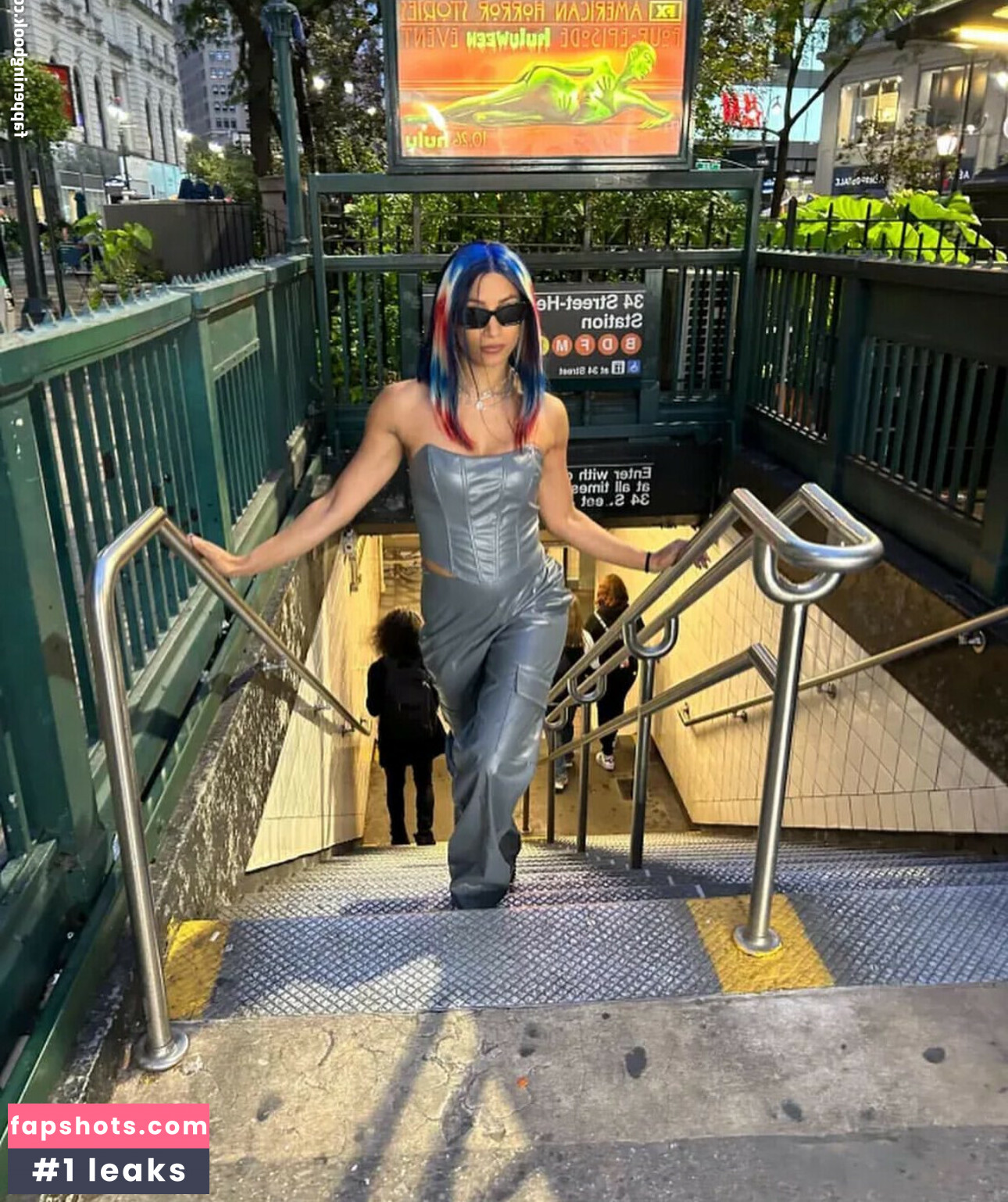 Sasha Banks gallery photo #301