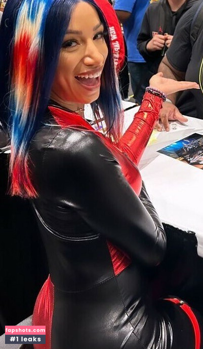 Sasha Banks gallery photo #305