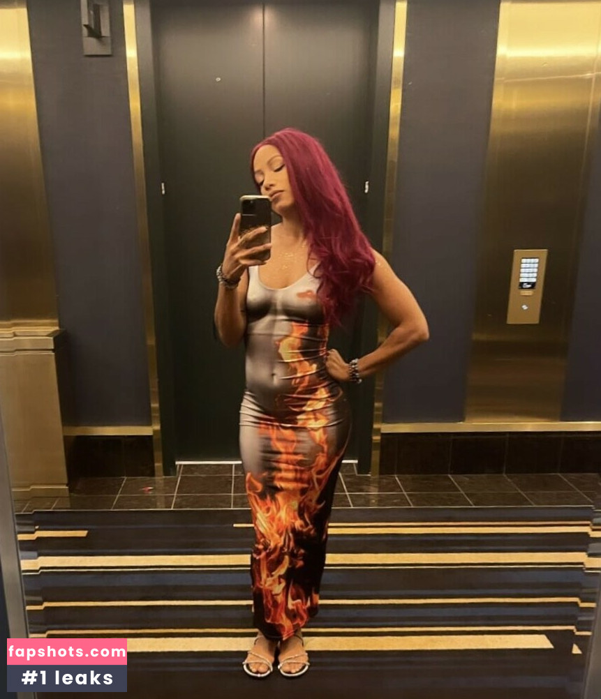 Sasha Banks gallery photo #308