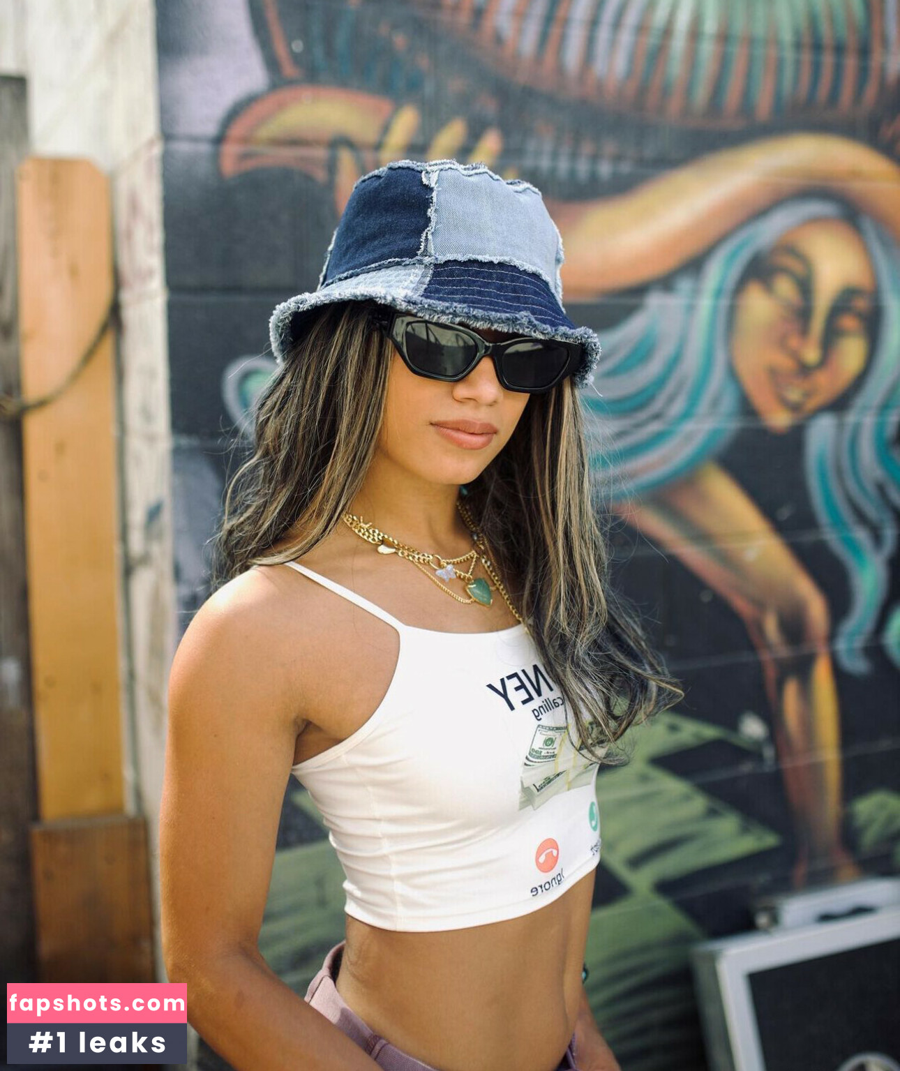 Sasha Banks gallery photo #310