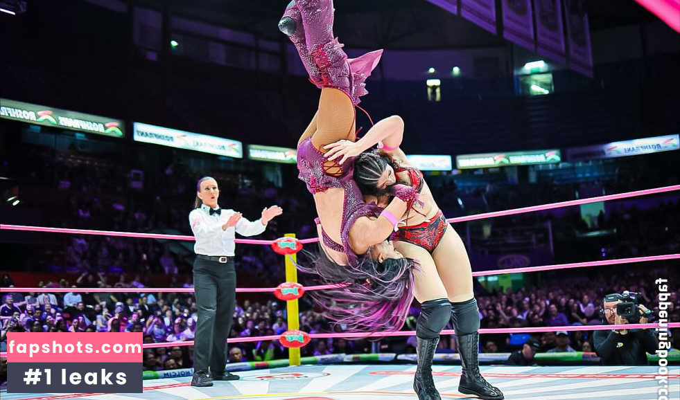 Sasha Banks gallery photo #32