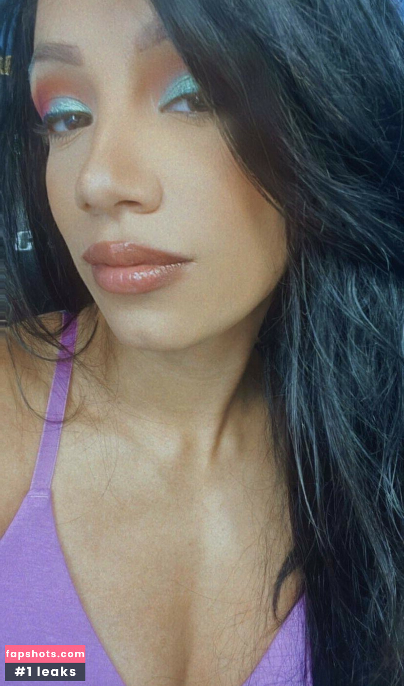 Sasha Banks gallery photo #325