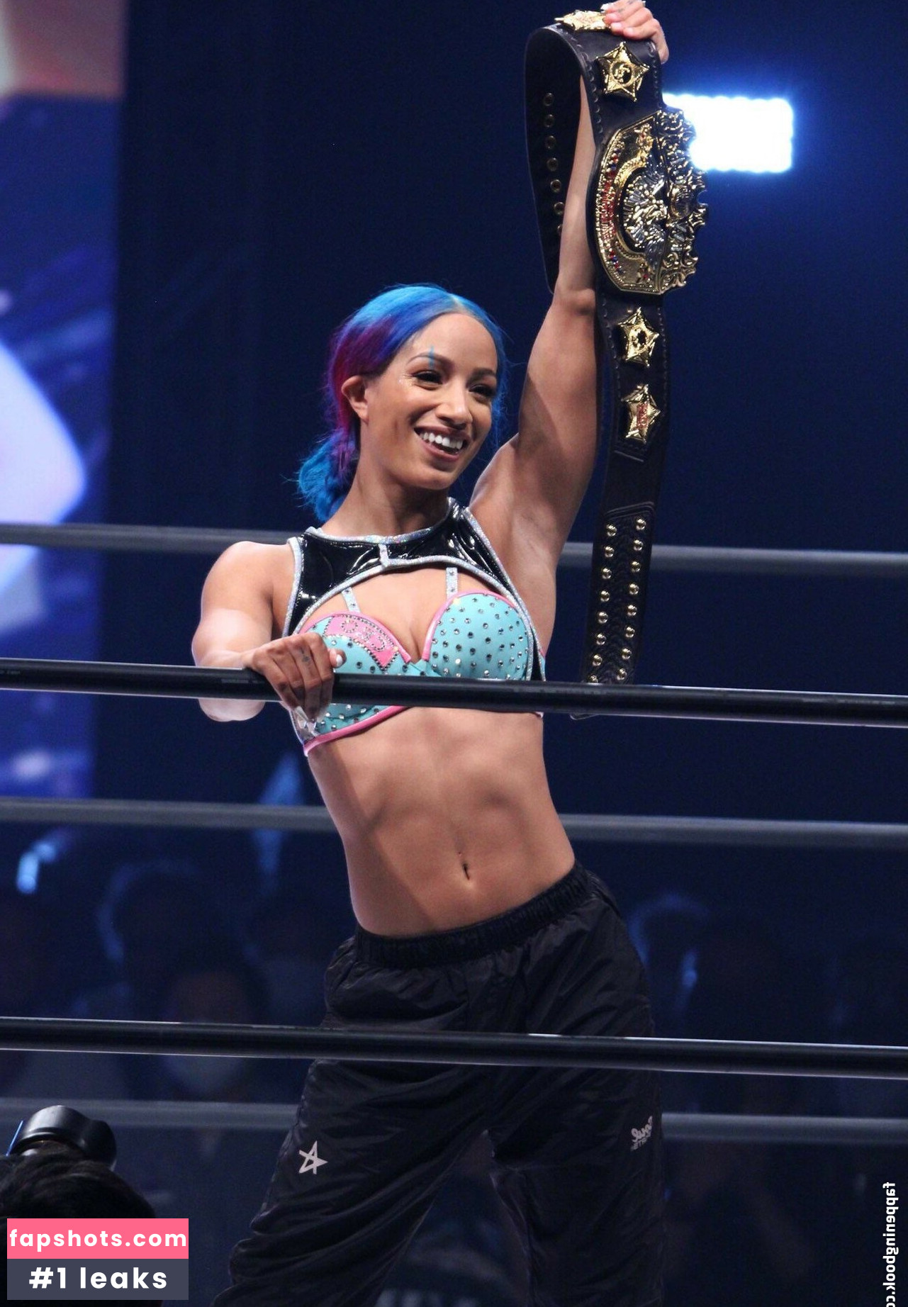 Sasha Banks gallery photo #369