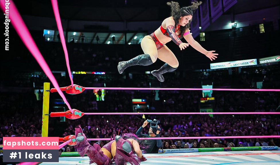 Sasha Banks gallery photo #41