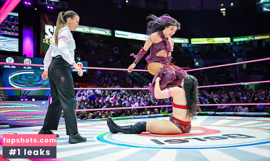 Sasha Banks gallery photo #42