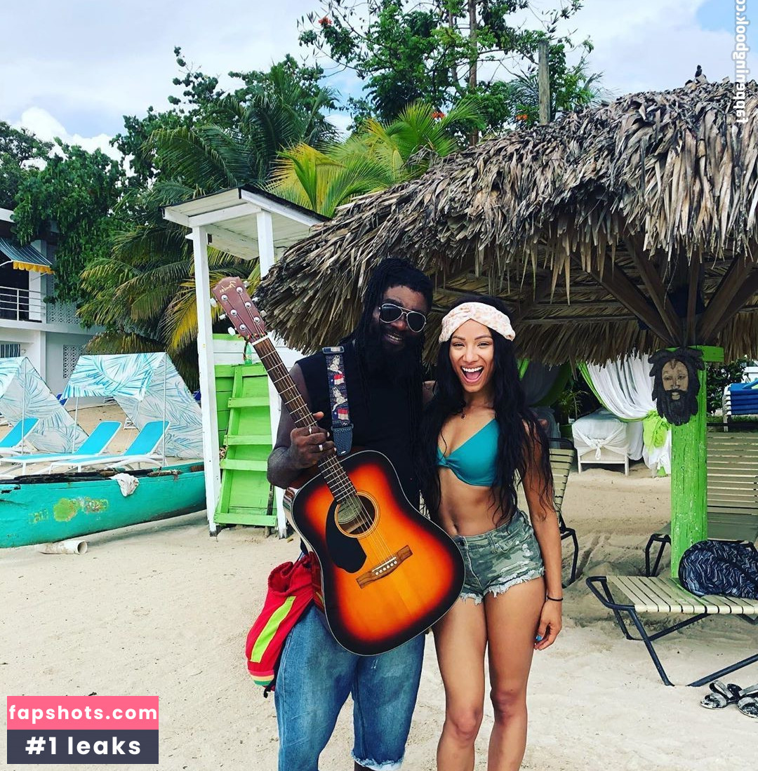 Sasha Banks gallery photo #426