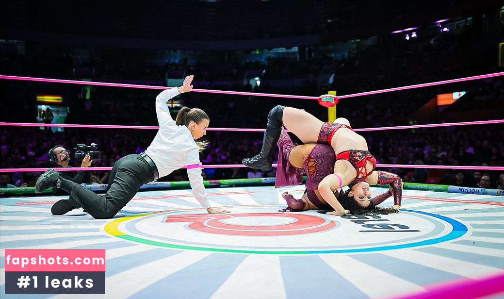 Sasha Banks gallery photo #46