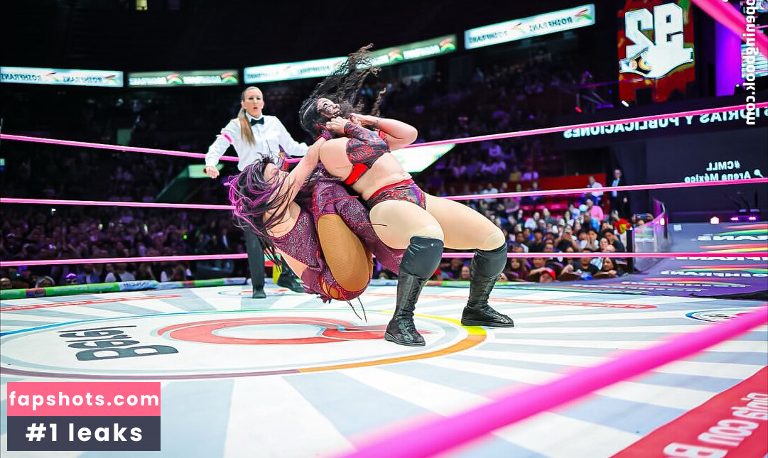 Sasha Banks gallery photo #47