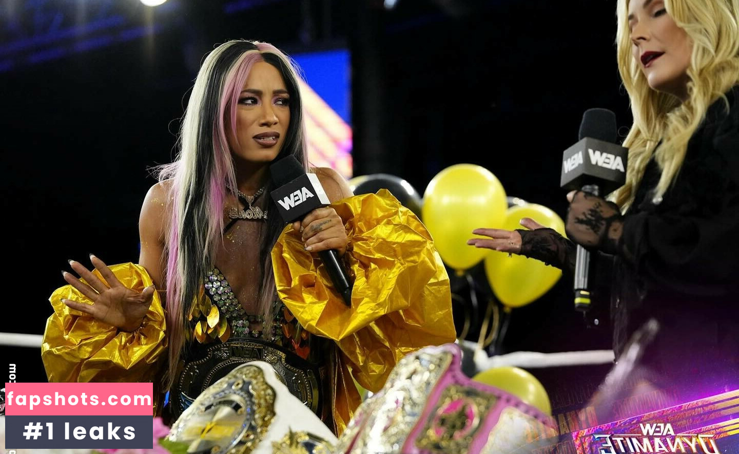 Sasha Banks gallery photo #72