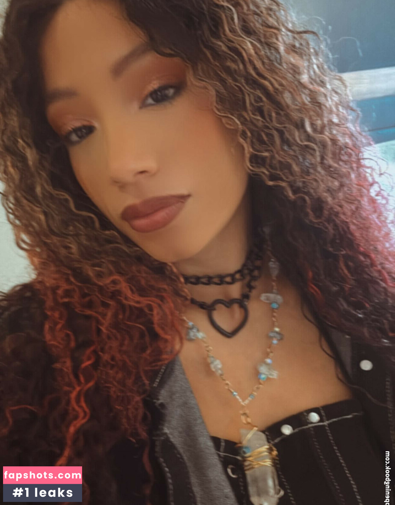 Sasha Banks gallery photo #79