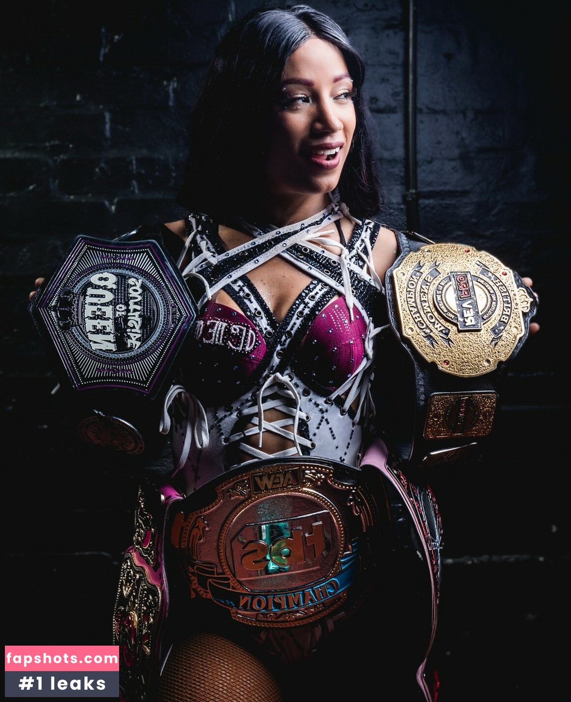 Sasha Banks gallery photo #88