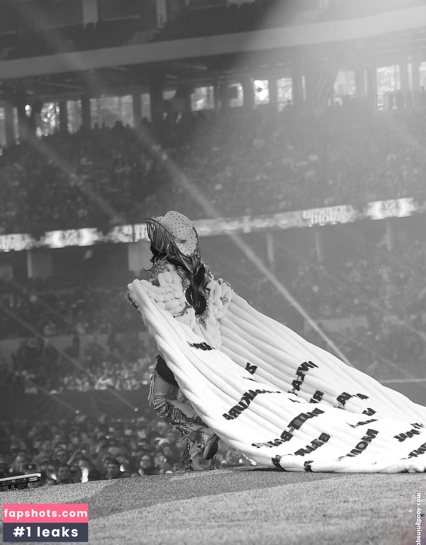 Sasha Banks gallery photo #97