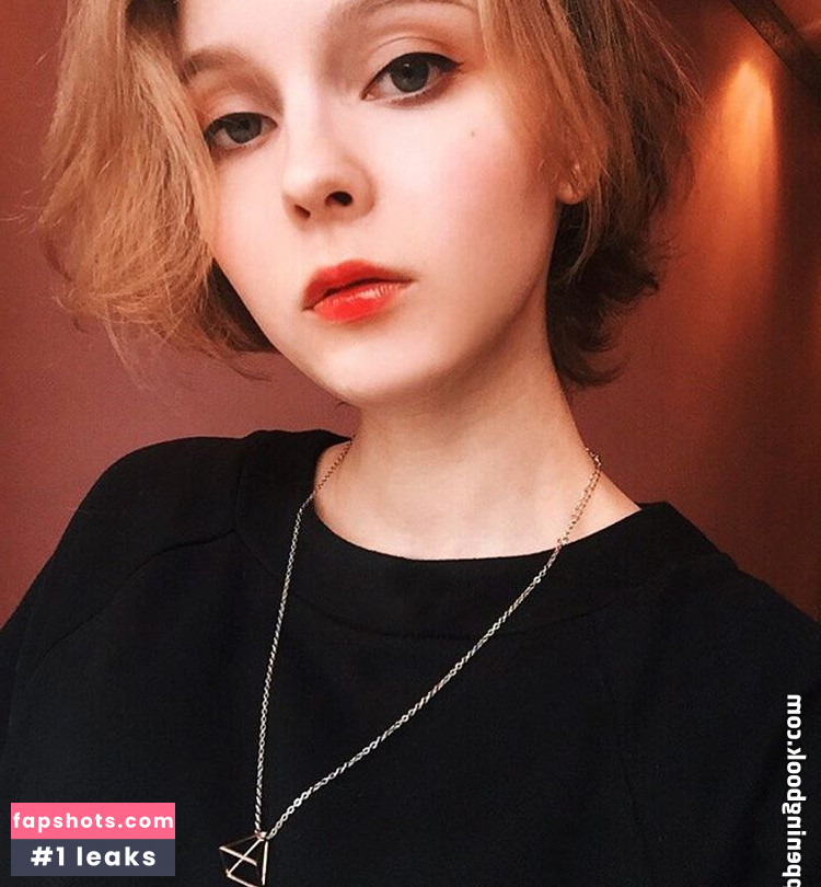 Sasha Gaier gallery photo #28