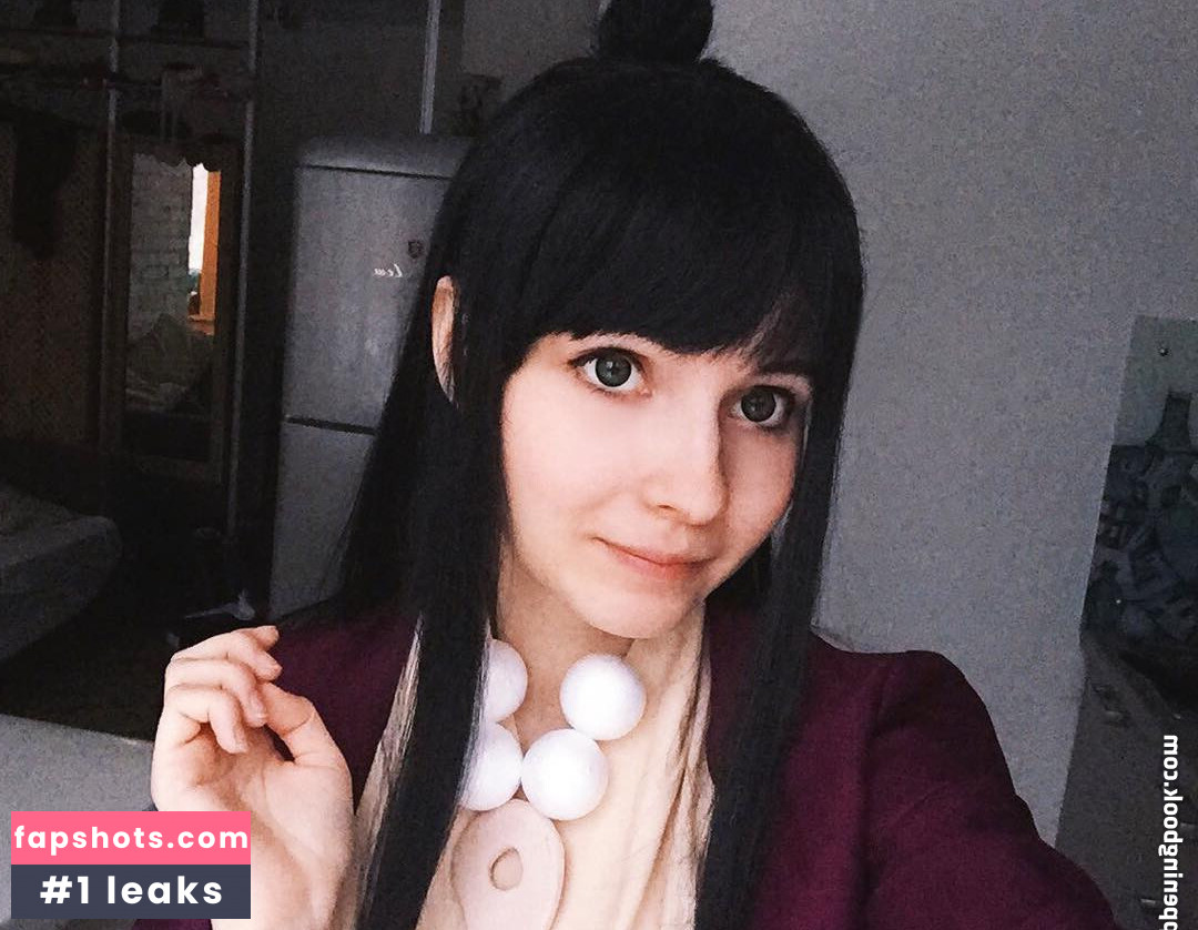 Sasha Gaier gallery photo #29