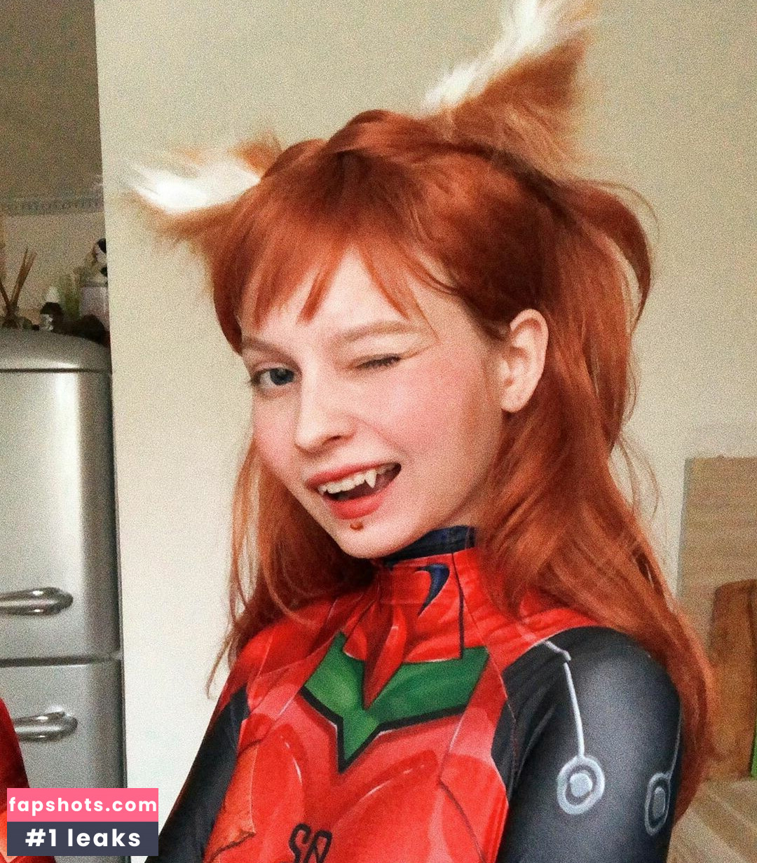 Sasha Gaier gallery photo #4