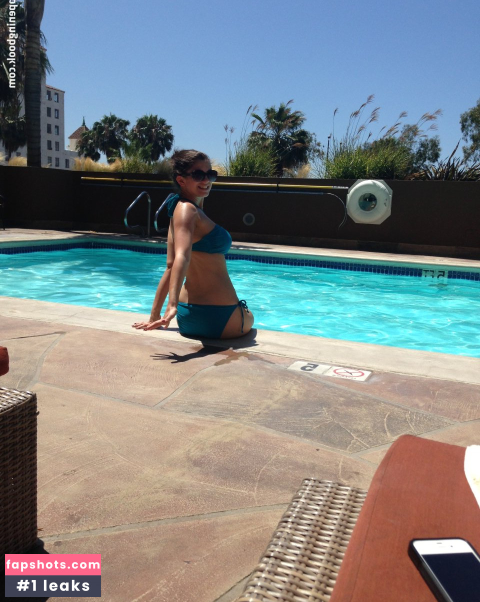 Sasha Gale gallery photo #38