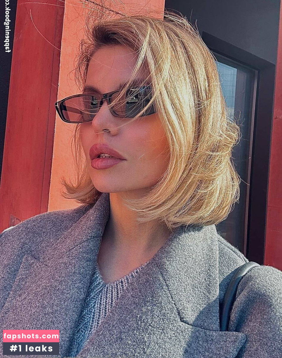 sasha.leee gallery photo #40