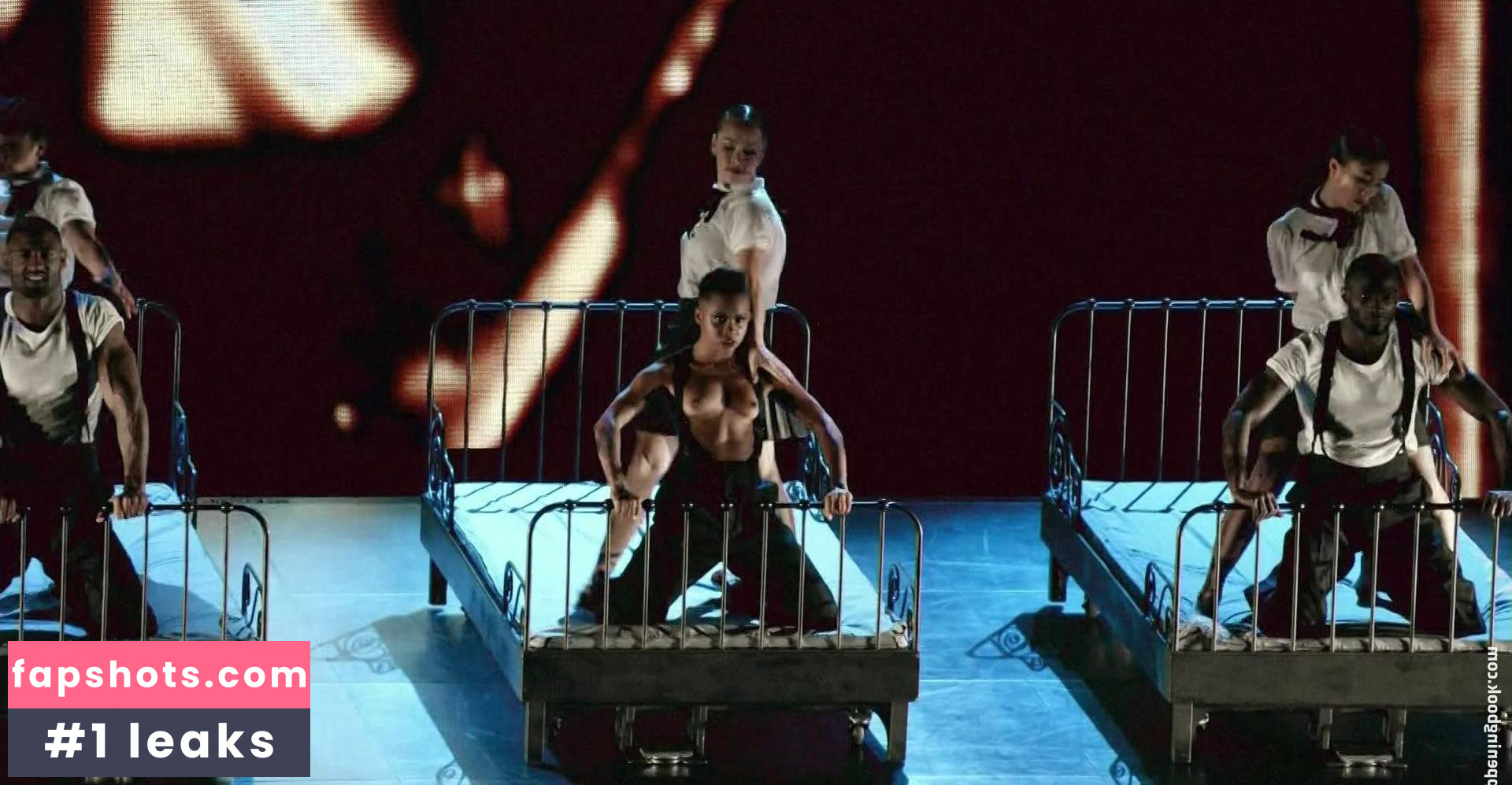 Sasha Mallory gallery photo #6