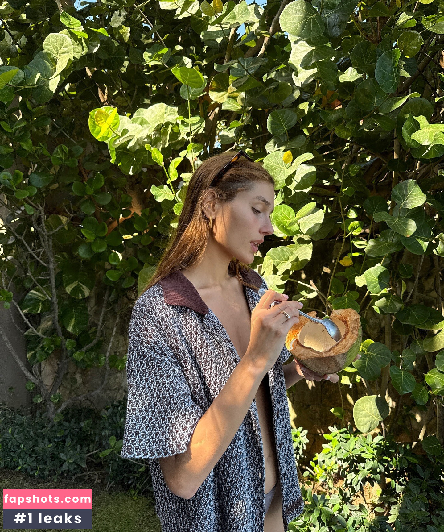 Sasha Meneghel gallery photo #18