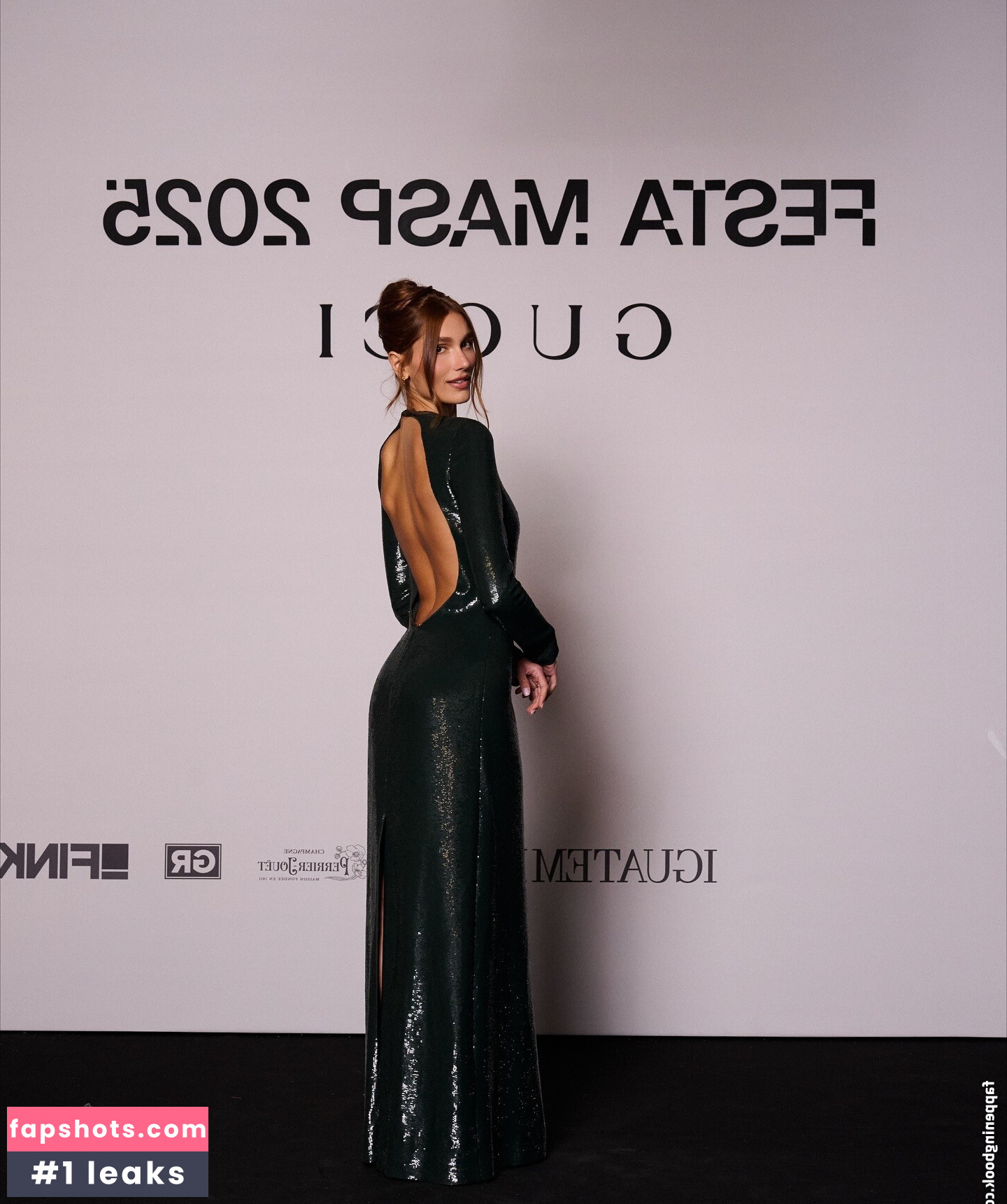 Sasha Meneghel gallery photo #9