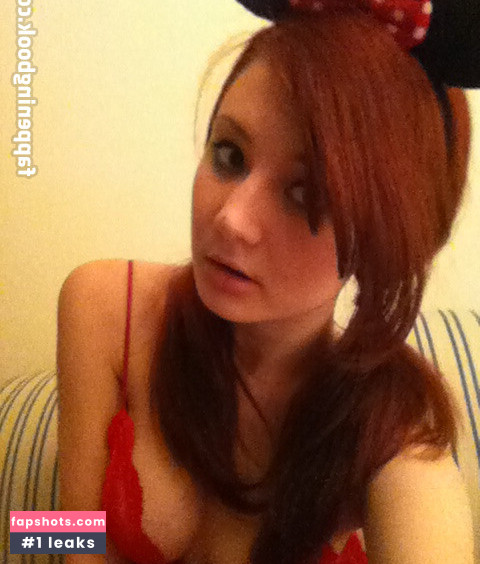 Sasha Pain gallery photo #19