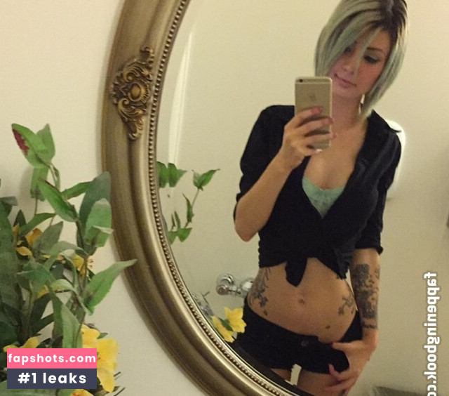 Sasha Pain gallery photo #20