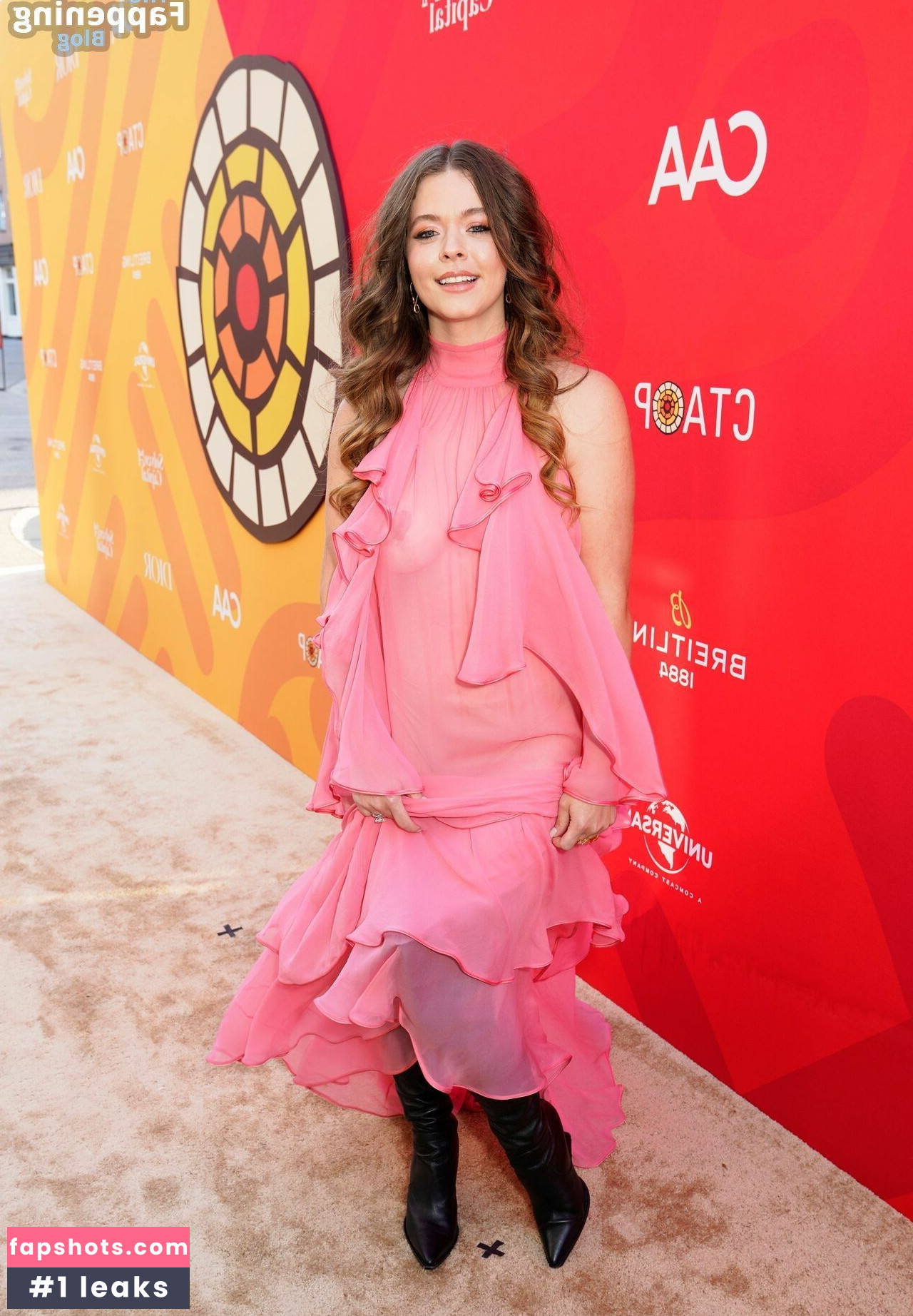 Sasha Pieterse Nude Leaks OnlyFans Photos #17 - LeakJerk